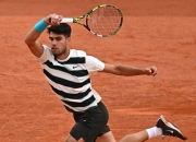 开云体育官网-戴维斯杯险胜澳网，阿尔卡拉斯惊艳四座的简单介绍