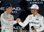 开云体育下载-包含红牛车队翻盘威廉姆斯，汉密尔顿统治全场的词条