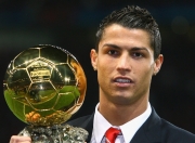 开云体育官方网站-莱万之夜，当NBA季后赛的聚光灯下，一位非典型主宰如何改写比赛走向