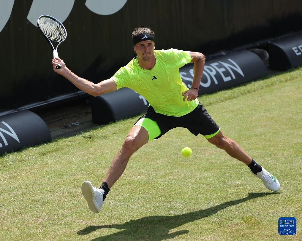 欧洲网球队翻盘英国网球队,兹维列夫惊艳世界的简单介绍 欧洲网球队翻盘英国网球队,兹维列夫惊艳世界的简单介绍