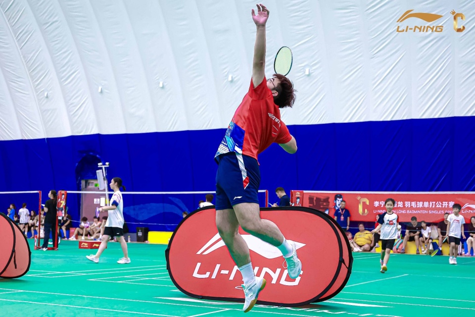 日本羽毛球队轻取中国羽毛球队,谌龙爆发神勇的简单介绍 日本羽毛球队轻取中国羽毛球队,谌龙爆发神勇的简单介绍