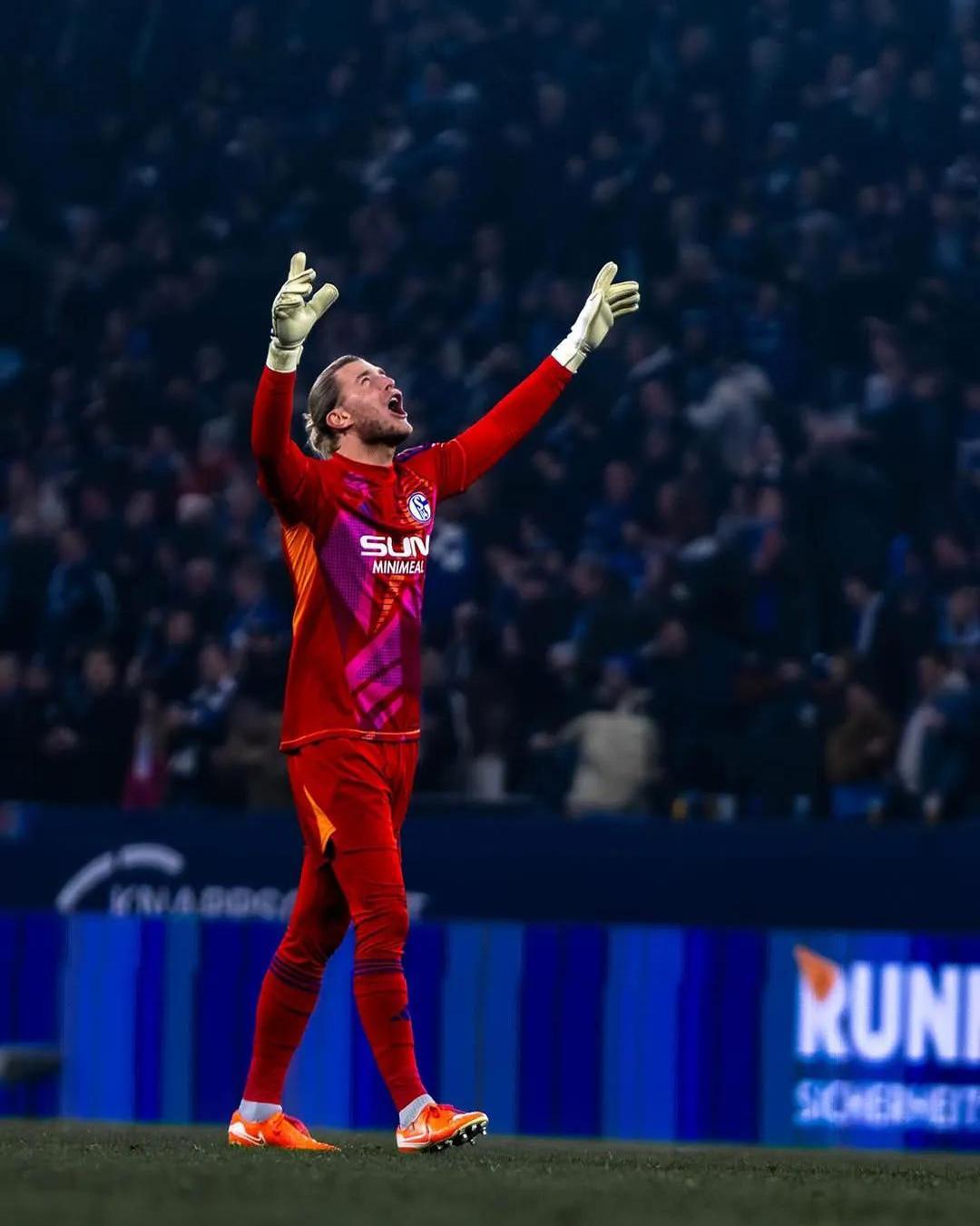 包含集锦:勒沃库森客场击败沙尔克04的词条 包含集锦:勒沃库森客场击败沙尔克04的词条