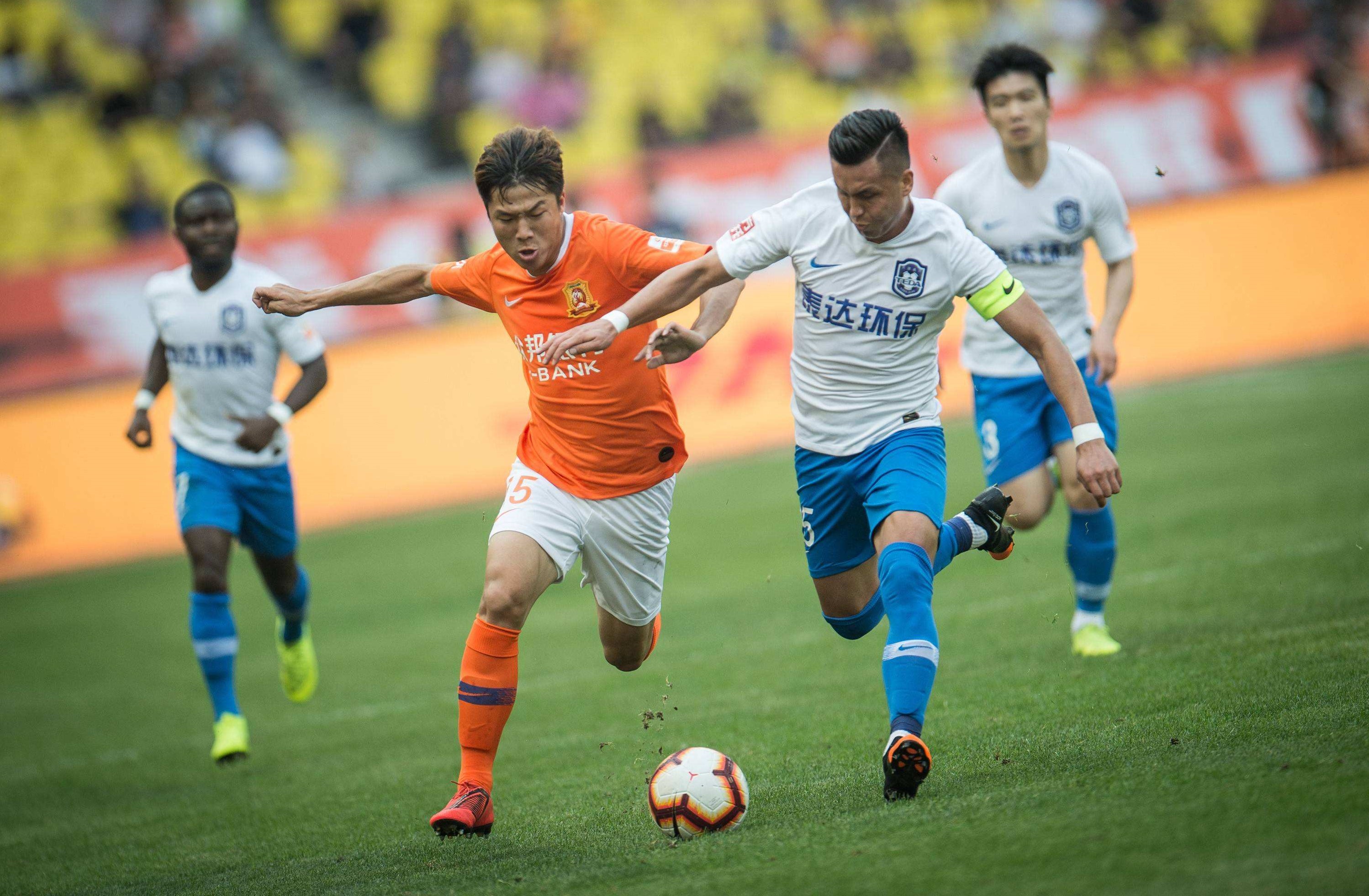 天津天海客场战平深圳佳兆业,难分胜负 天津天海客场战平深圳佳兆业,难分胜负