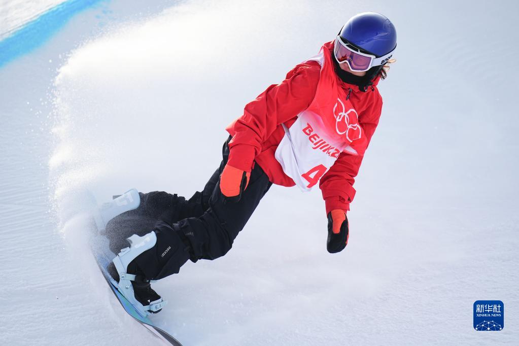 韩国滑雪运动员在单板滑雪项目中称霸 韩国滑雪运动员在单板滑雪项目中称霸