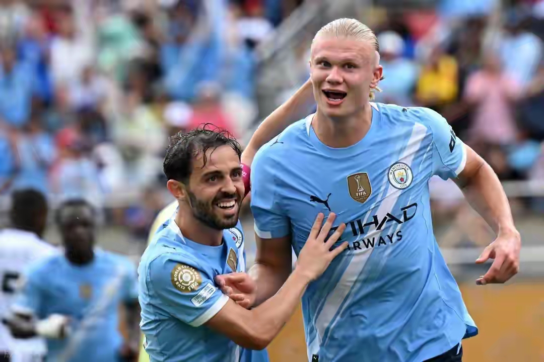 包含曼城主场狂胜,给对手狠狠一击的词条 包含曼城主场狂胜,给对手狠狠一击的词条