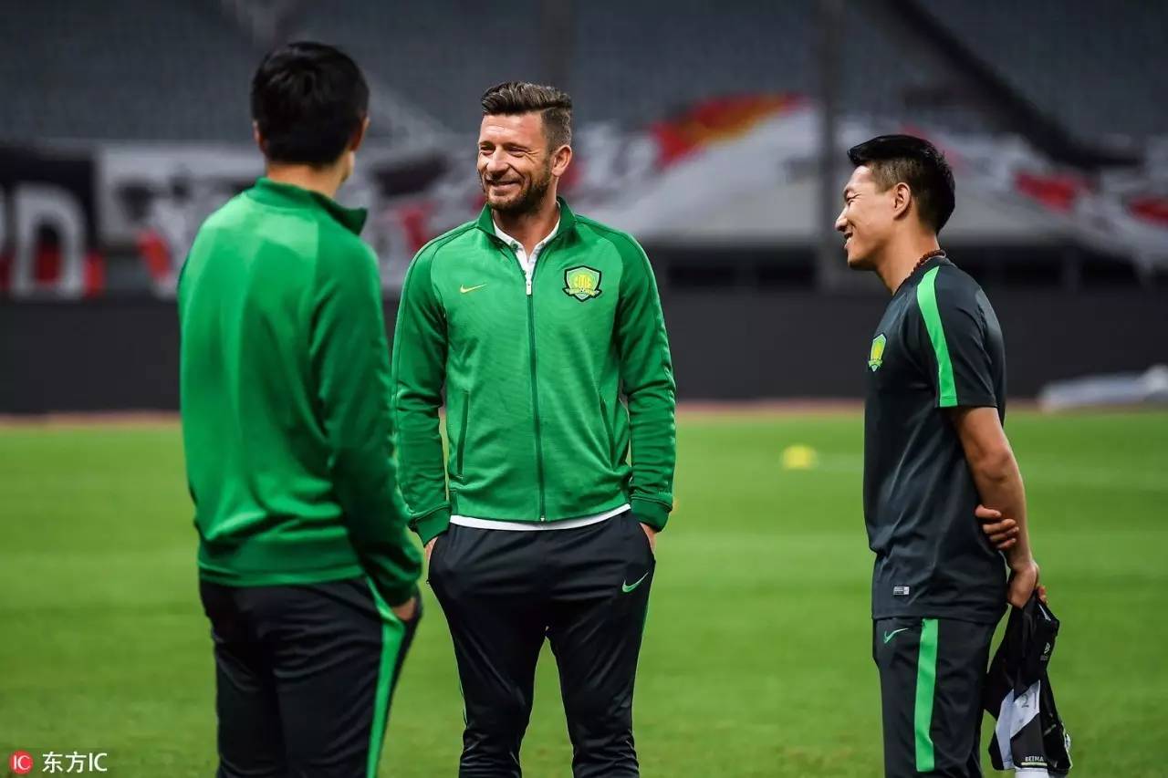 关于朗斯客场赴战,争取扭转不利局面的信息 关于朗斯客场赴战,争取扭转不利局面的信息