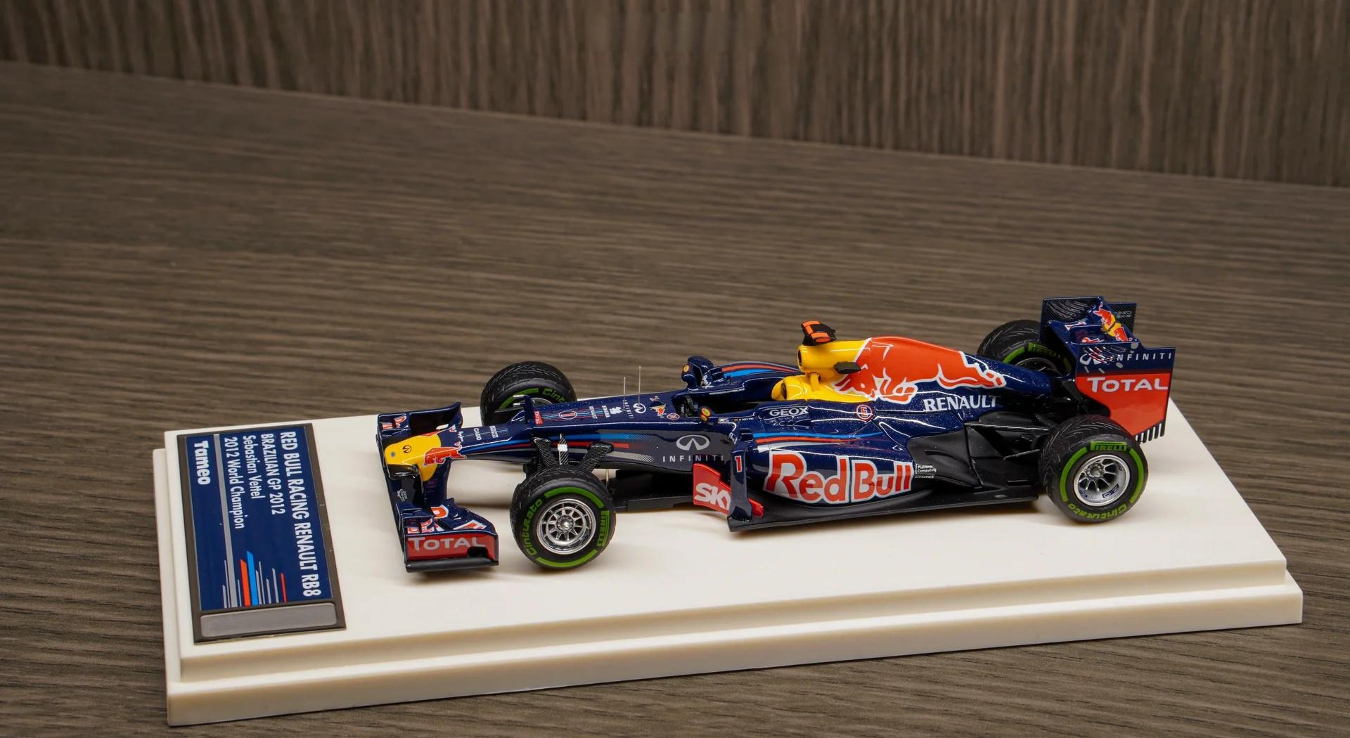 雷诺车队翻盘威廉姆斯，阿隆索带队取胜