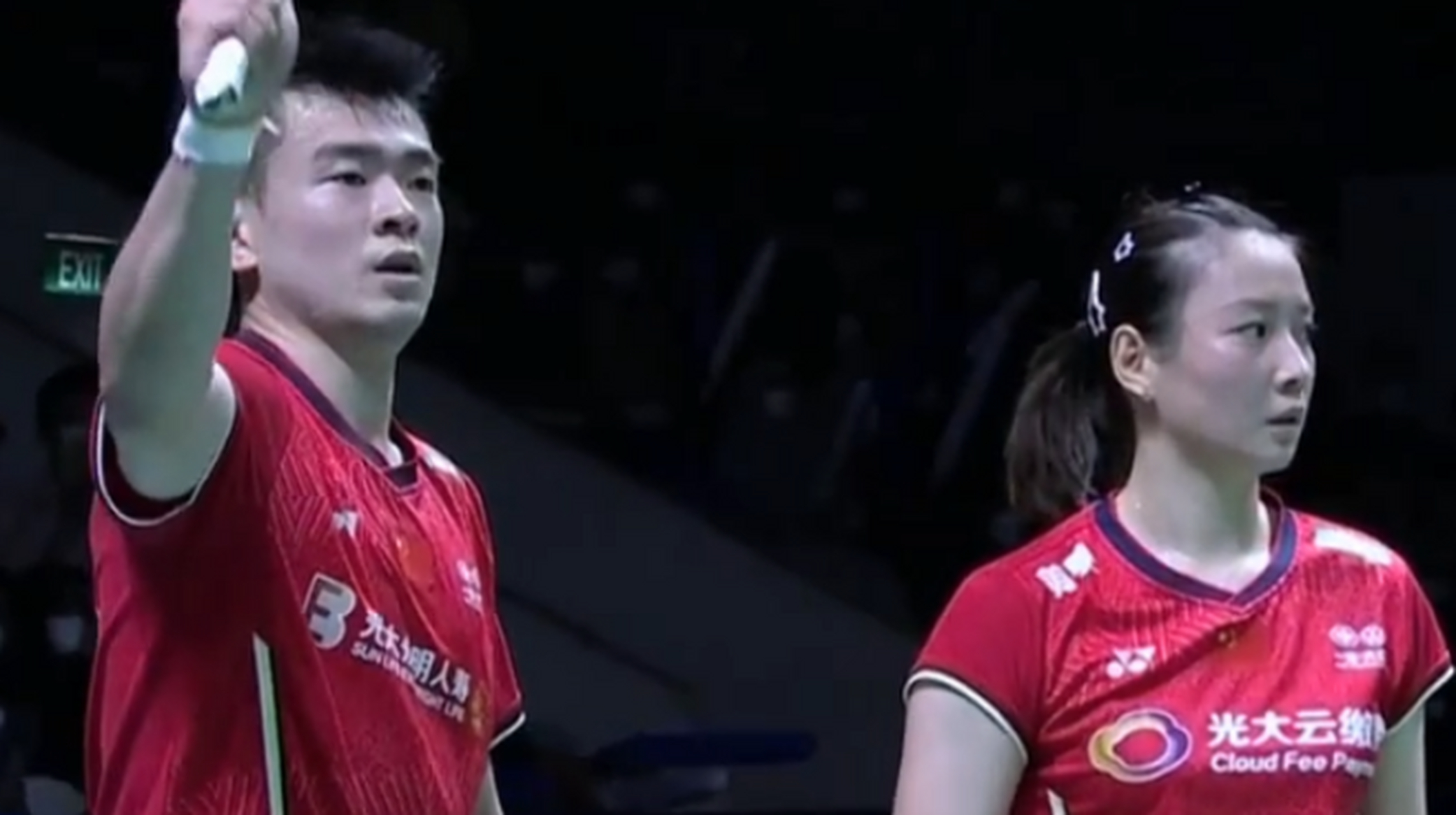 马来西亚队逆转印尼队，郑思维统治全场的简单介绍