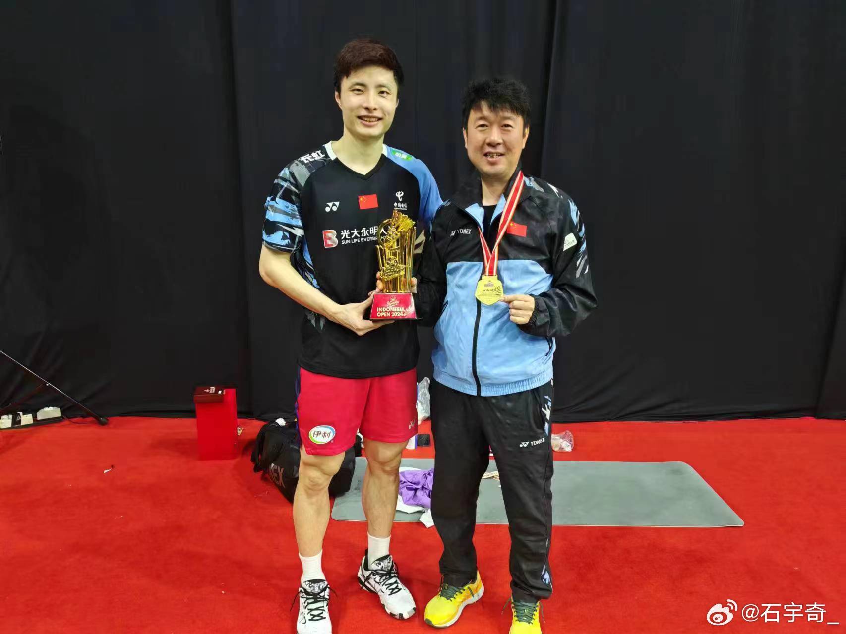 关于印尼队险胜德国队,石宇奇扛起全队的信息 关于印尼队险胜德国队,石宇奇扛起全队的信息